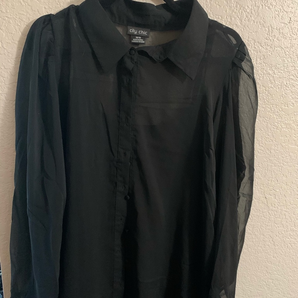 Mesh button up top